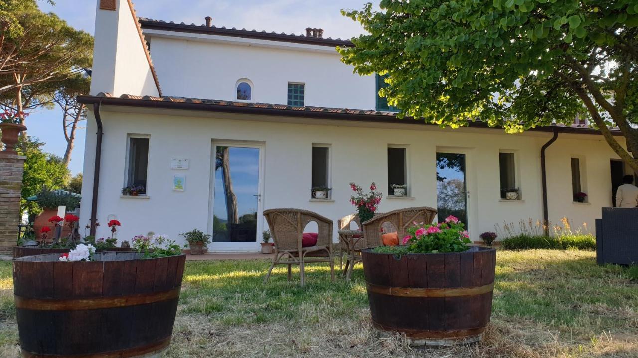 Agriturismo Podere Il Fitto Кампилья-Мариттима Экстерьер фото